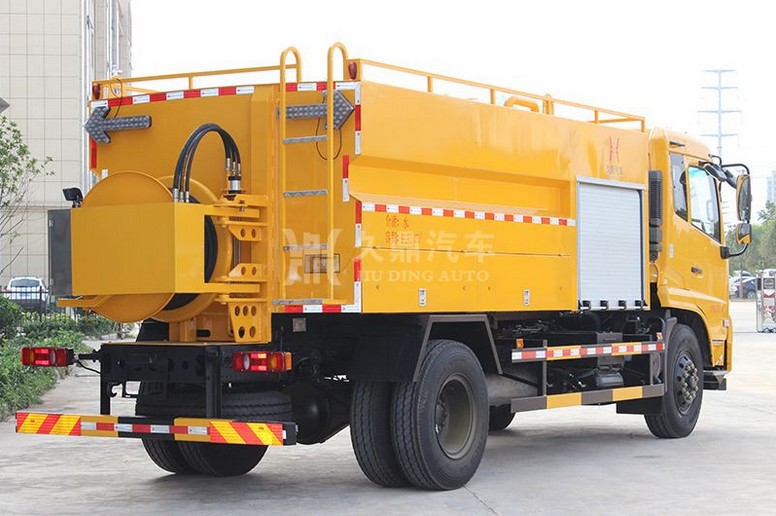 �๦�ܞ�ˮ܇�����|�L(f��ng)���\��ϴ��ˮ܇3