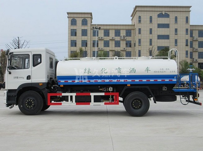 12����12�����|�L�����G����ˮ܇�DƬ