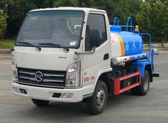 �P�R2���{�ƾG����ˮ܇�S�҃r��4