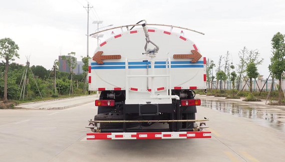 ��·��ˮ܇_�|�L(f��ng)���\·��߉���ϴ܇4