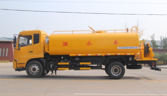 東風天錦灑水車帶高壓清洗高清圖片 東風天錦灑水車帶高壓清洗高清圖片