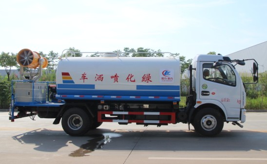 8噸東風多利卡霧炮車(朝柴發動機)高清圖片 8噸東風多利卡霧炮車(朝柴發動機)高清圖片