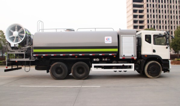 東風(fēng)T5后雙橋圓罐抑塵車(chē)圖片 東風(fēng)T5后雙橋圓罐抑塵車(chē)圖片