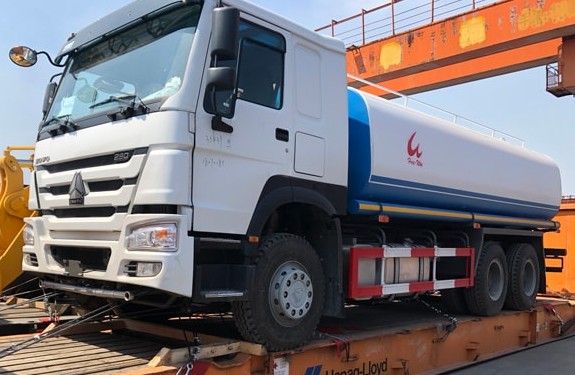 ���ڞ�ˮ܇�DƬ