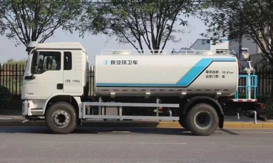 國(guó)六13方陜汽德龍L3000灑水車(chē)圖片 國(guó)六13方陜汽德龍L3000灑水車(chē)圖片