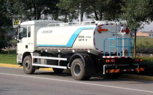 12噸灑水車(chē)多少錢(qián)一臺(tái)_國(guó)六13方陜汽德龍L3000綠化灑水車(chē)4