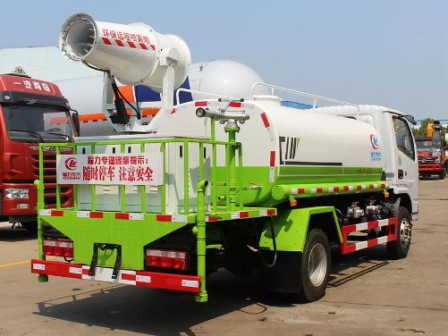 國六30米5方東風(fēng)小多利卡抑塵灑水車 國六30米5方東風(fēng)小多利卡抑塵灑水車