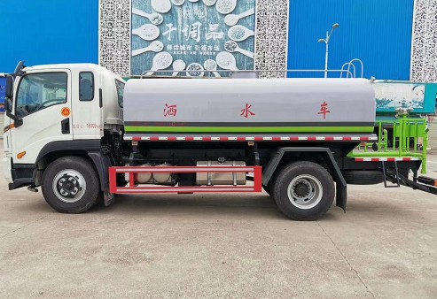 �������\����13����ˮ܇�DƬ