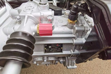 國(guó)六5方-7方福田M3藍(lán)牌抑塵車(chē)5檔陜齒變速箱 國(guó)六5方-7方福田M3藍(lán)牌抑塵車(chē)5檔陜齒變速箱