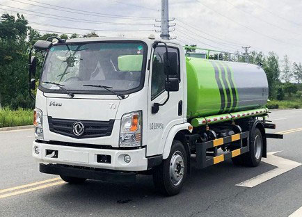 國六10方東風(fēng)華神T1灑水車圖片 國六10方東風(fēng)華神T1灑水車圖片