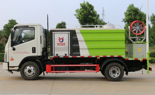 國六福田時(shí)代領(lǐng)航H2藍(lán)牌抑塵車圖片 國六福田時(shí)代領(lǐng)航H2藍(lán)牌抑塵車圖片