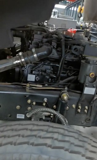 �����|�L(f��ng)���\����˹230�R���l(f��)��(d��ng)�C(j��)̖(h��o)λ��