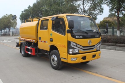 國六東風多利卡雙排灑水車 國六東風多利卡雙排灑水車