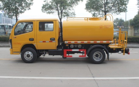 國六東風多利卡雙排灑水車 國六東風多利卡雙排灑水車