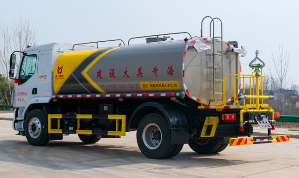 ��ˮ܇(ch��)�DƬ