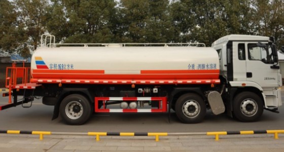 陜汽小三軸20方灑水車_中汽力威牌HLW5251GPSSX6型綠化噴灑車 陜汽小三軸20方灑水車_中汽力威牌HLW5251GPSSX6型綠化噴灑車