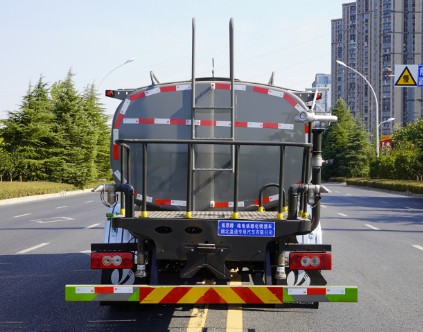 福田歐馬可智藍(lán)8方純電動(dòng)灑水車 福田歐馬可智藍(lán)8方純電動(dòng)灑水車